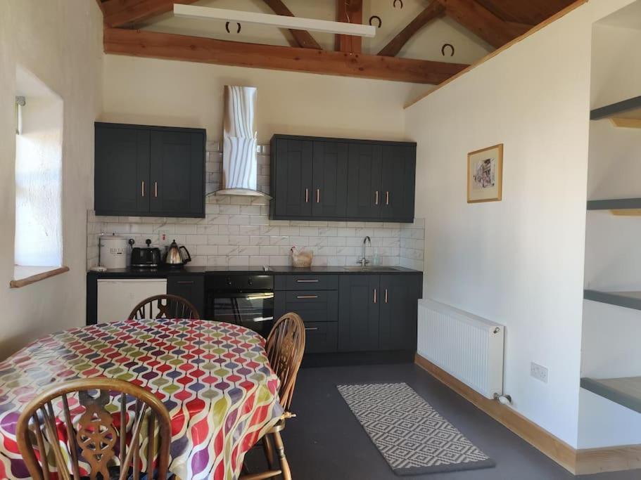 Kingsford Renovated Old Cottage Wexford Bagian luar foto